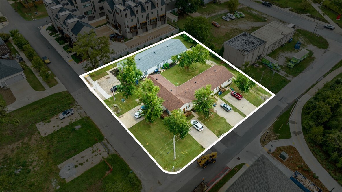 403 SE F Street  Bentonville AR 72712 photo
