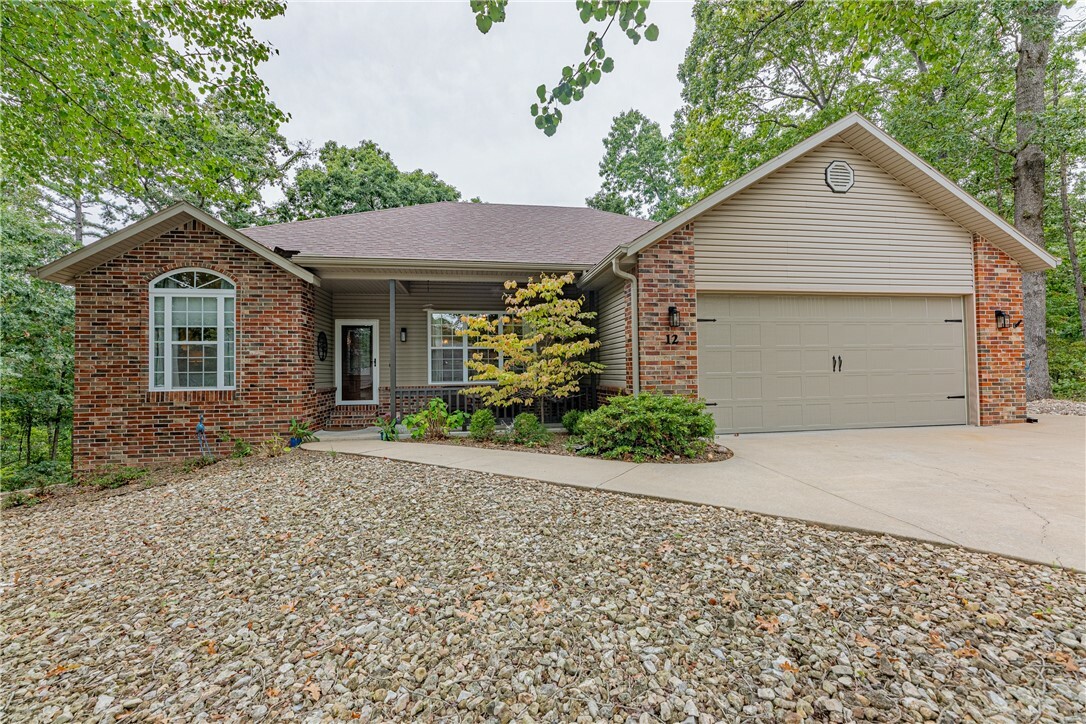 Property Photo:  12 Helston Circle  AR 72714 