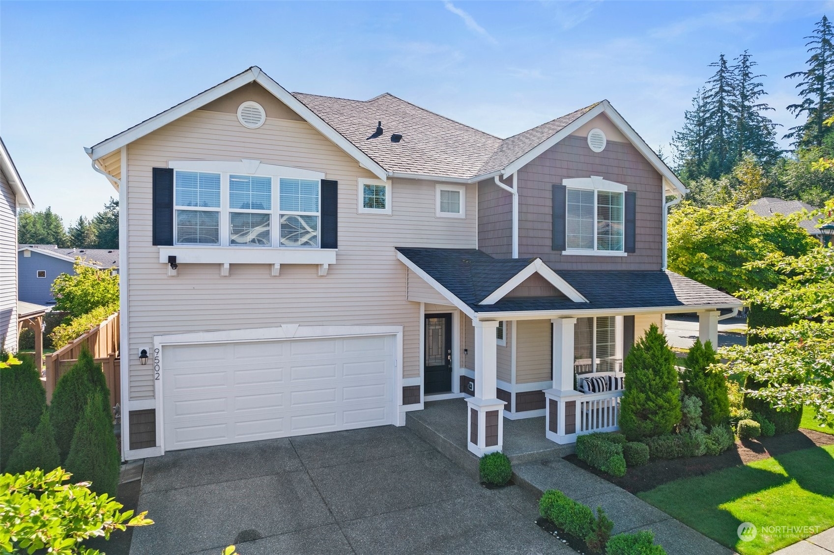 Property Photo:  9502 McBane Avenue SE  WA 98065 