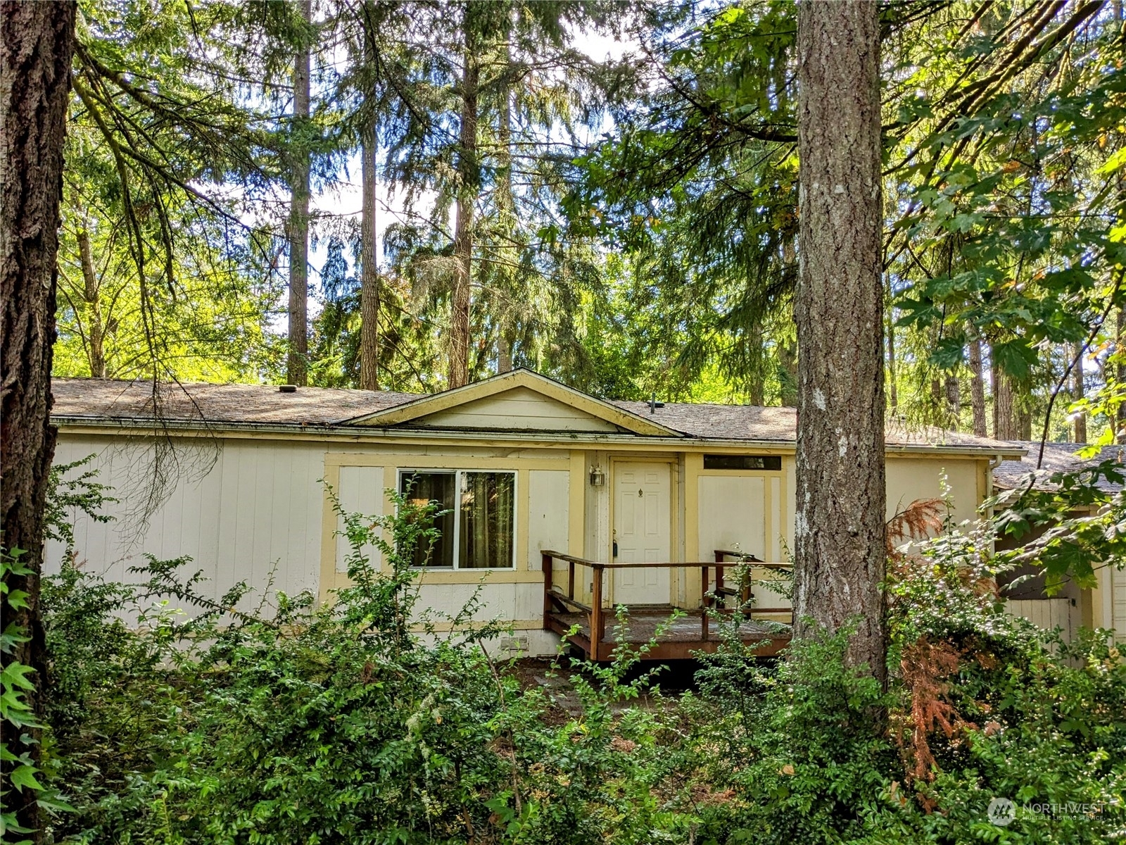 Property Photo:  14020 132nd Street NW  WA 98329 