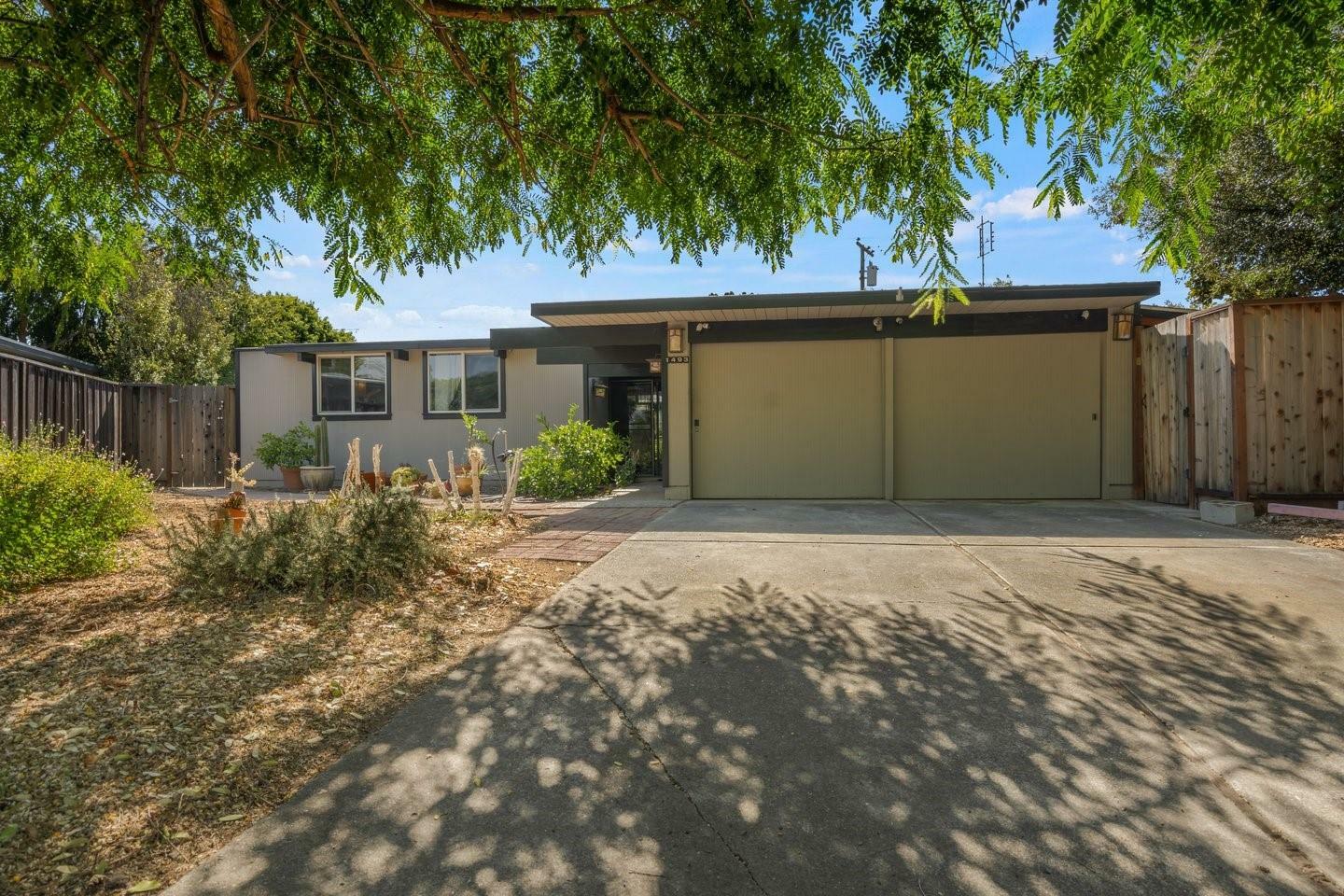 Property Photo:  1493 Flicker Way  CA 94087 