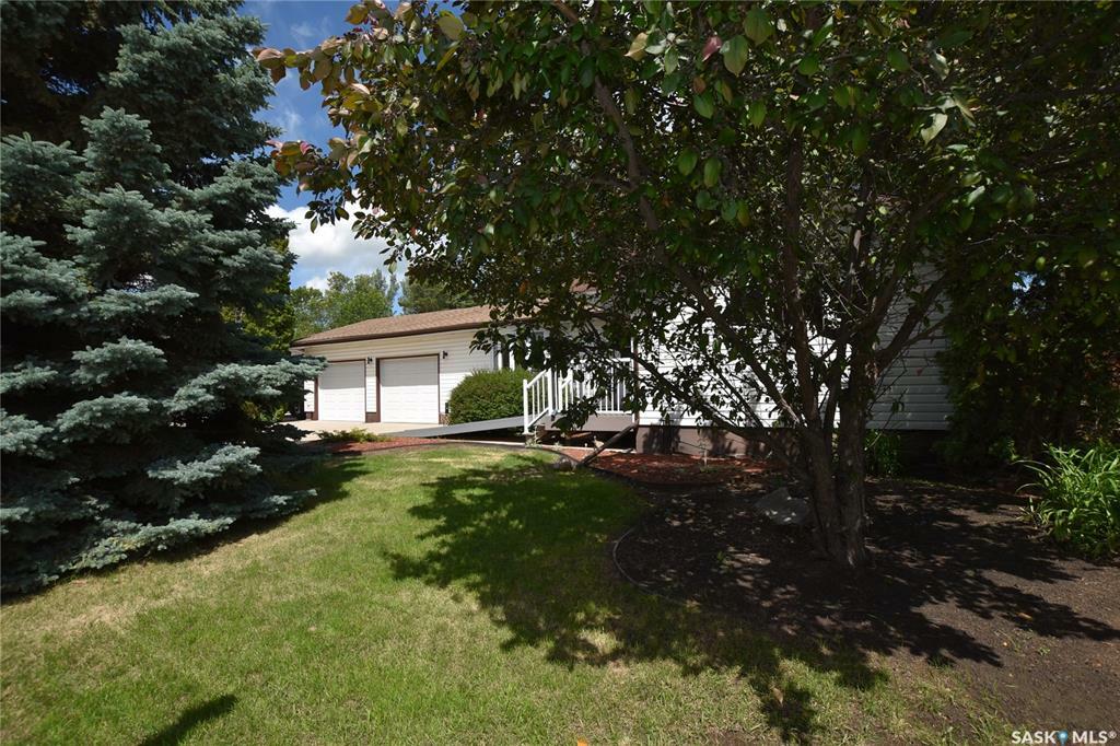 Property Photo:  3354 Mountbatten Street  SK S7M 3T9 