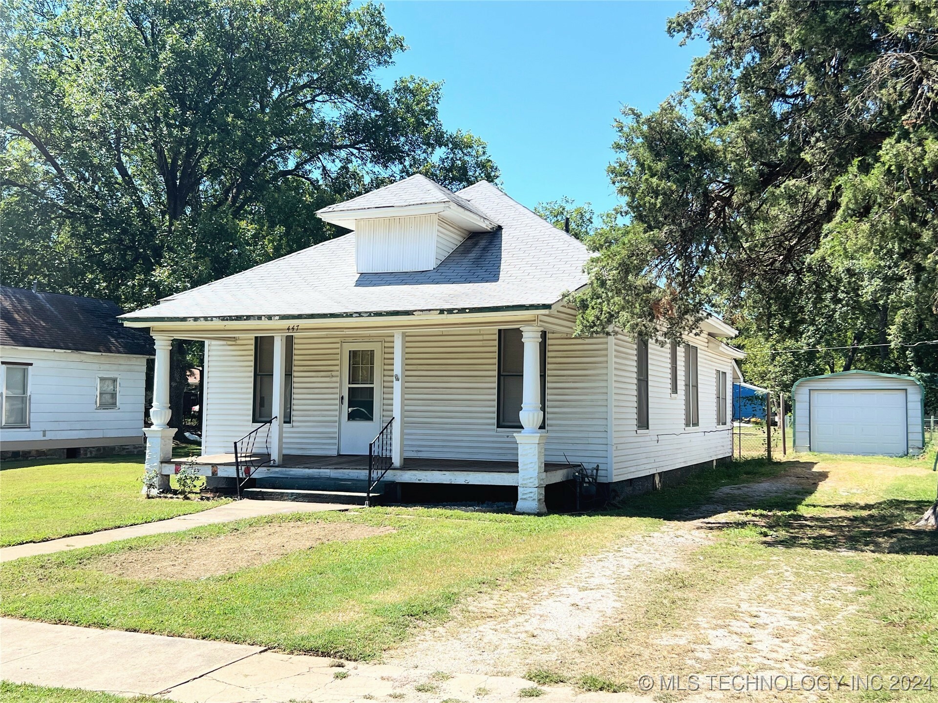 Property Photo:  447 N Thompson Street  OK 74301 