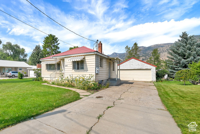 Property Photo:  210 N 250 E  UT 84050 