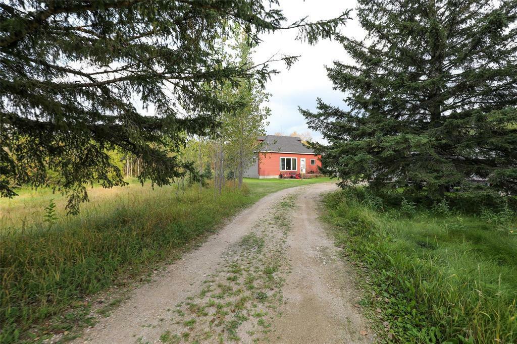 Property Photo:  38112 Mun 50 Road North  MB R5J 0A8 