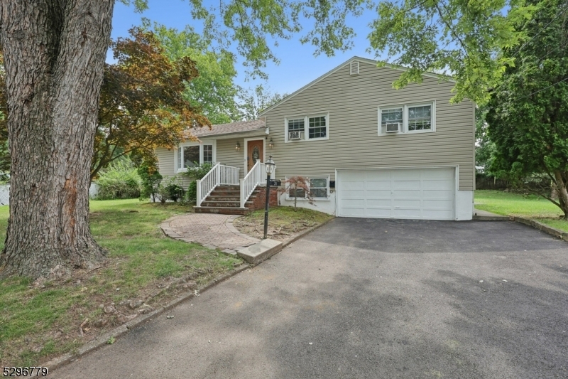 Property Photo:  71 Rosemont Ter  NJ 07052 