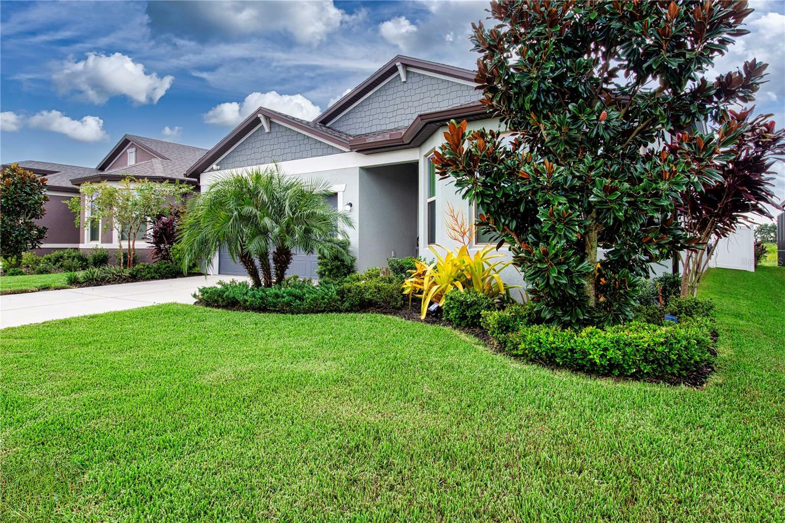 Property Photo:  11721 Brighton Knoll Loop  FL 33579 