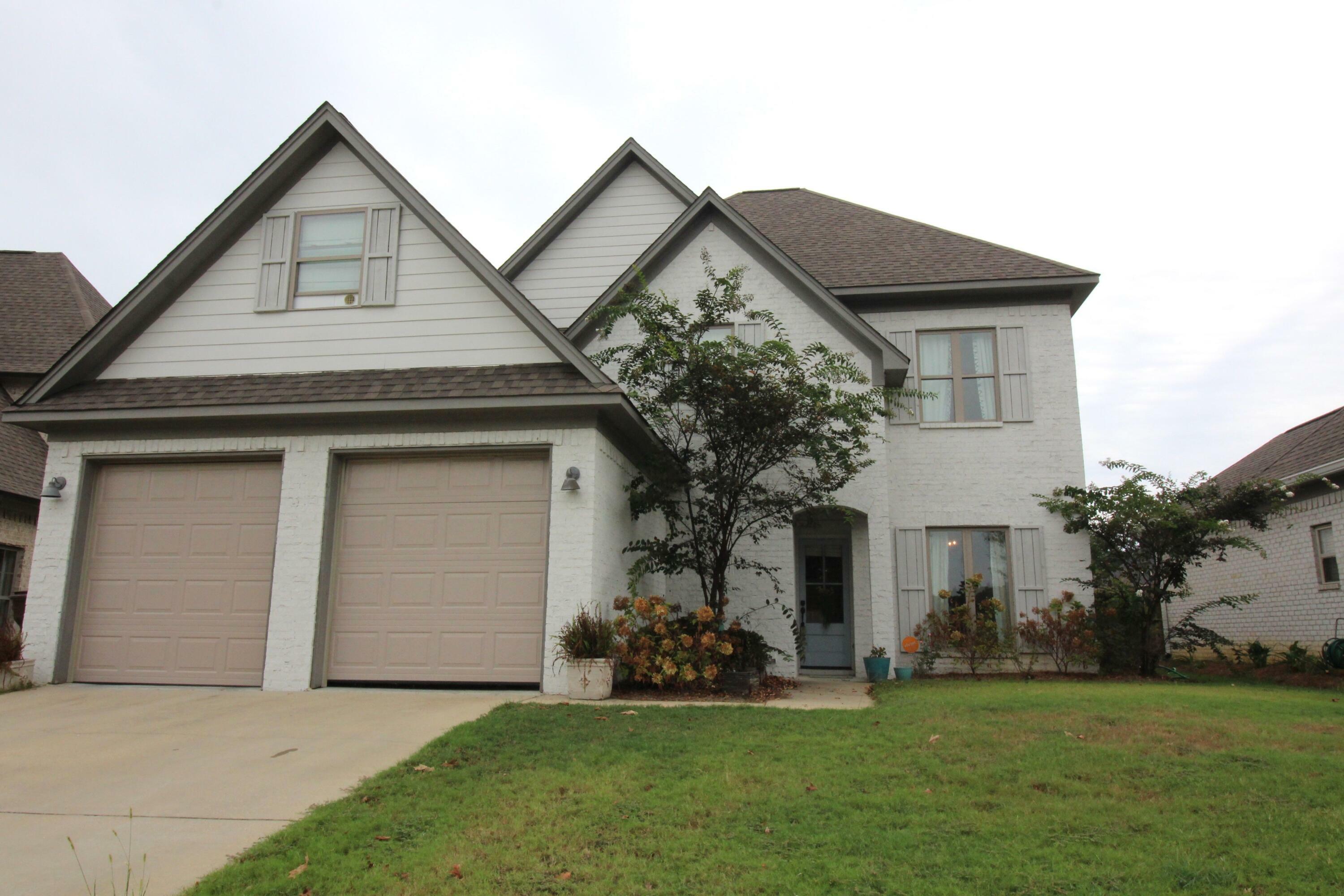 Property Photo:  106 Brisage Ln.  MS 38801 