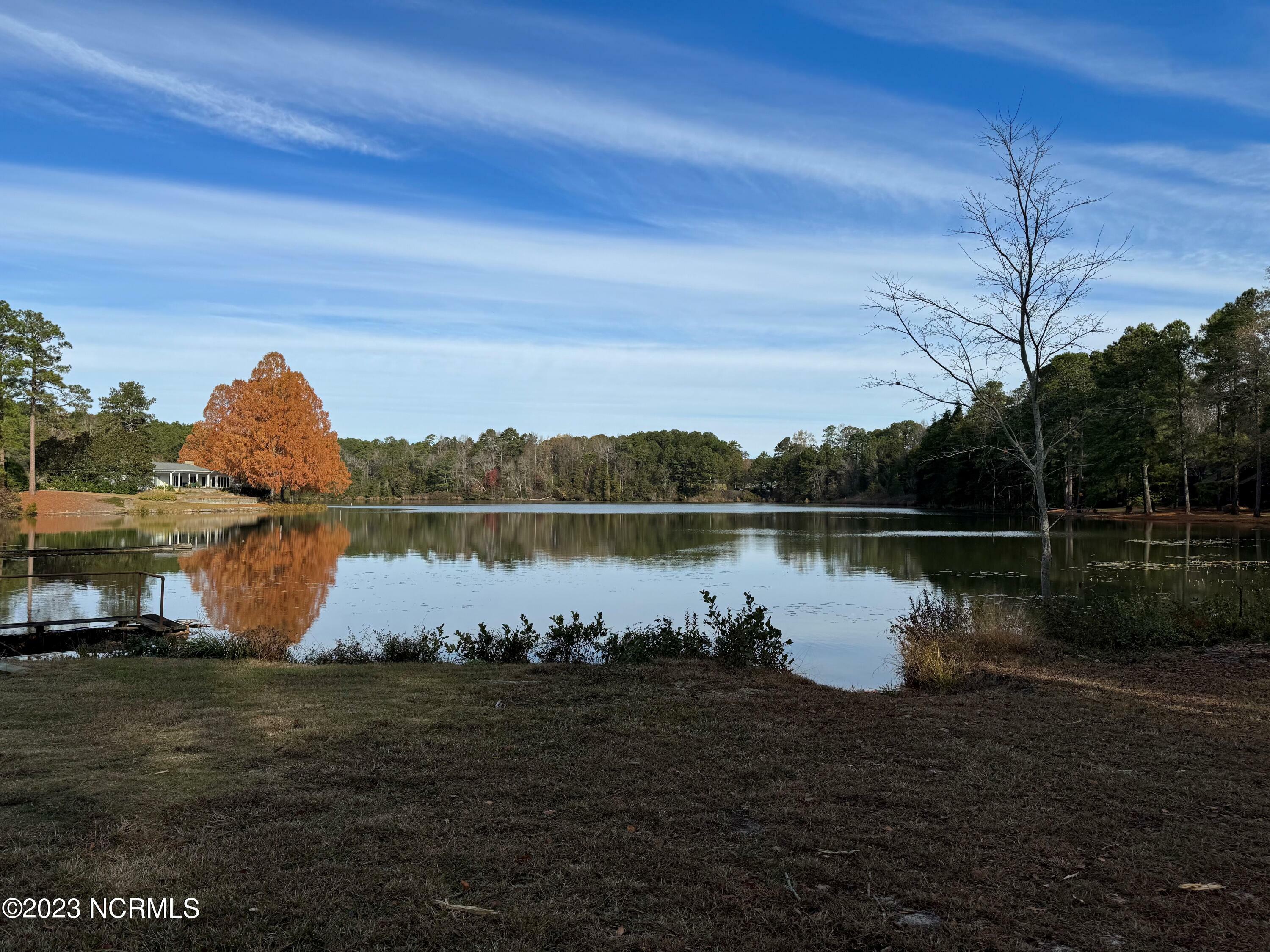 Property Photo:  275 Lake Dornoch Drive  NC 28374 