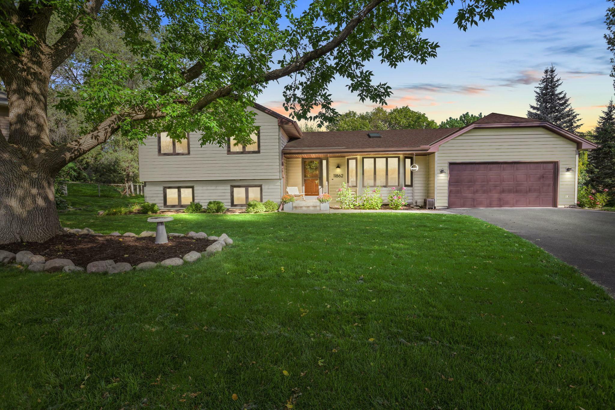 11862 63rd Place N  Maple Grove MN 55369 photo