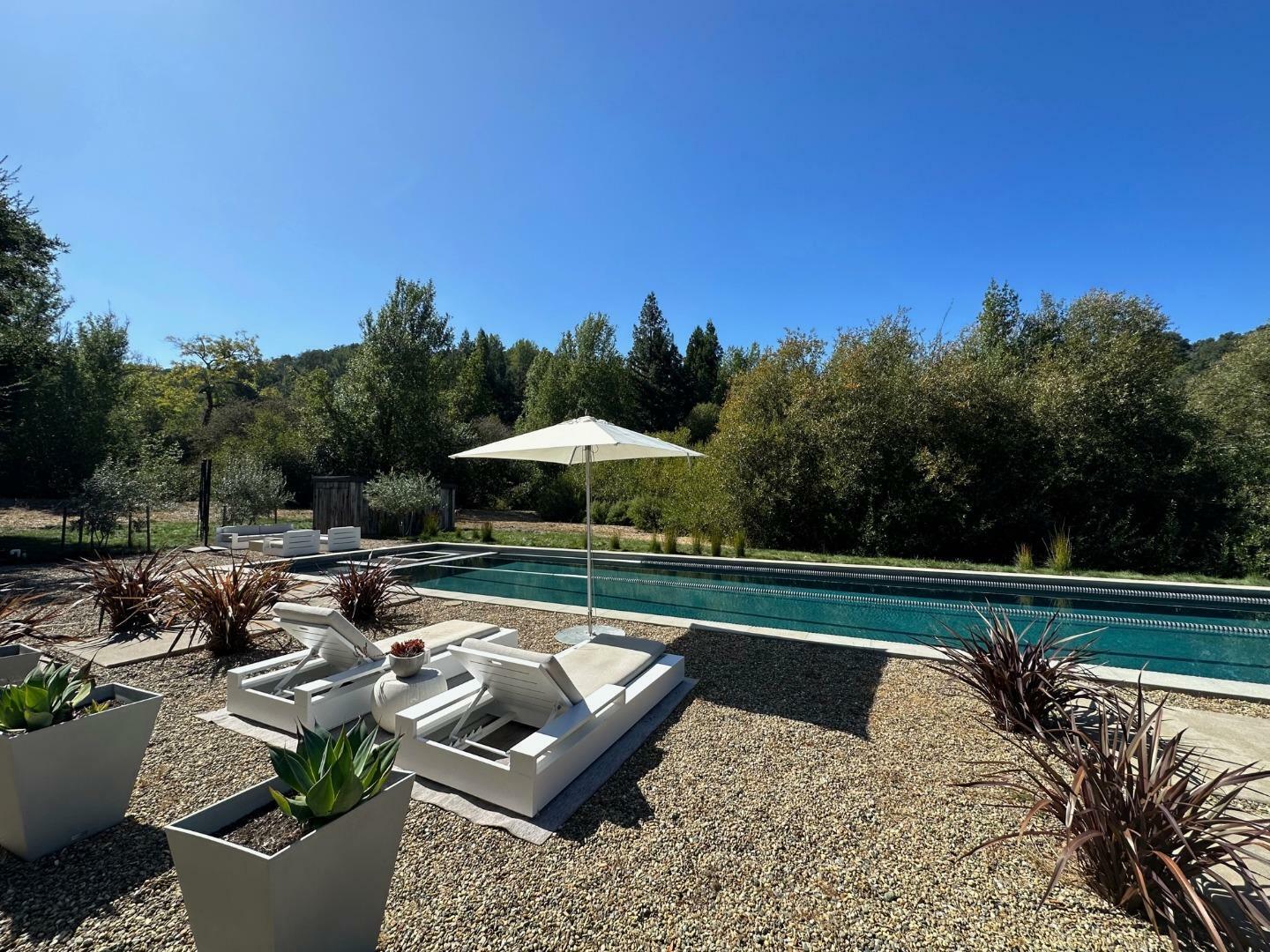 Property Photo:  805 Los Trancos Road  CA 94028 