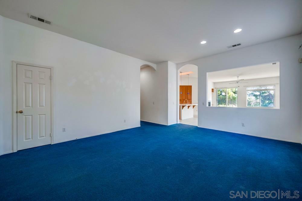 Property Photo:  43663 Alcoba Dr  CA 92592 