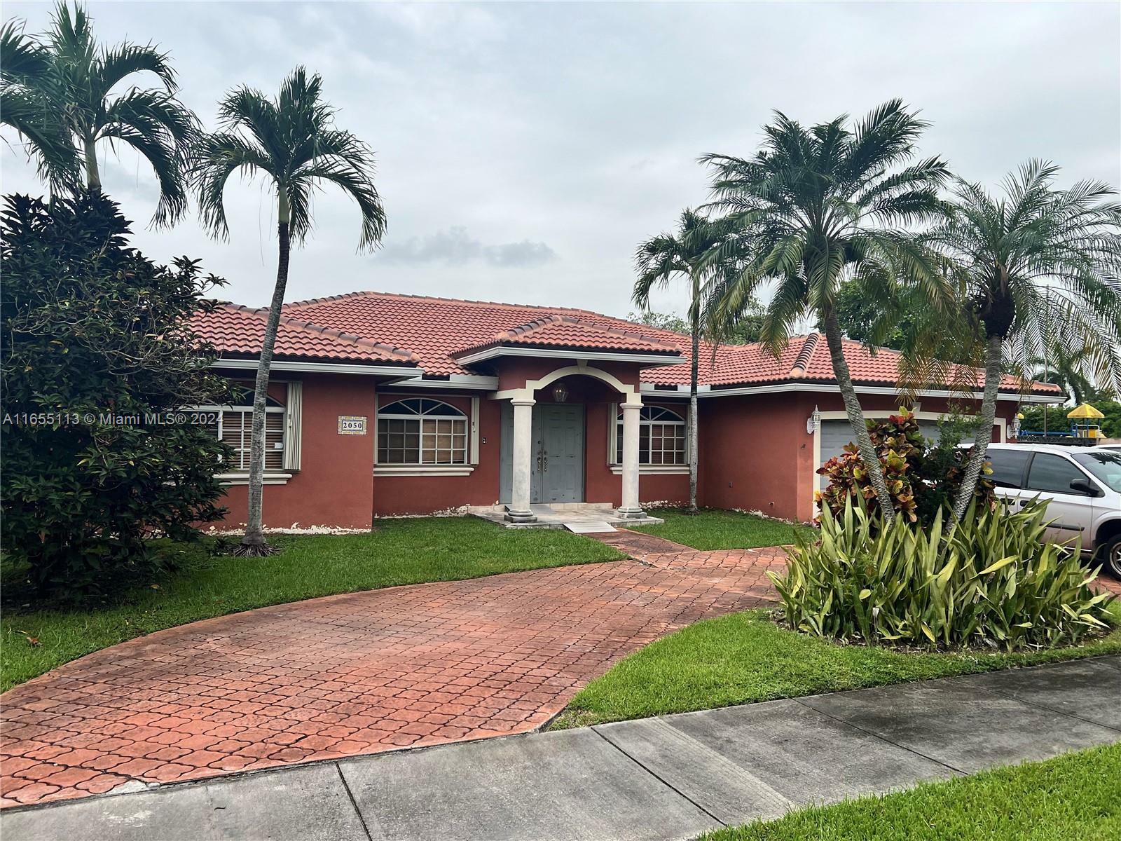 Property Photo:  2050 SW 123rd Ave  FL 33175 