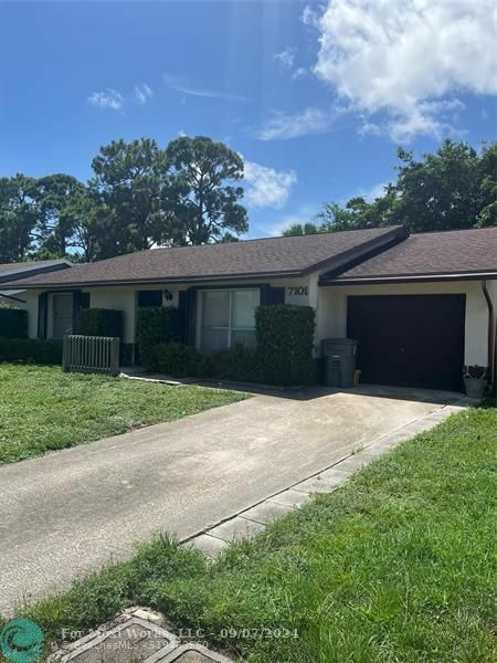 Property Photo:  7101 Glenwood Drive  FL 33462 