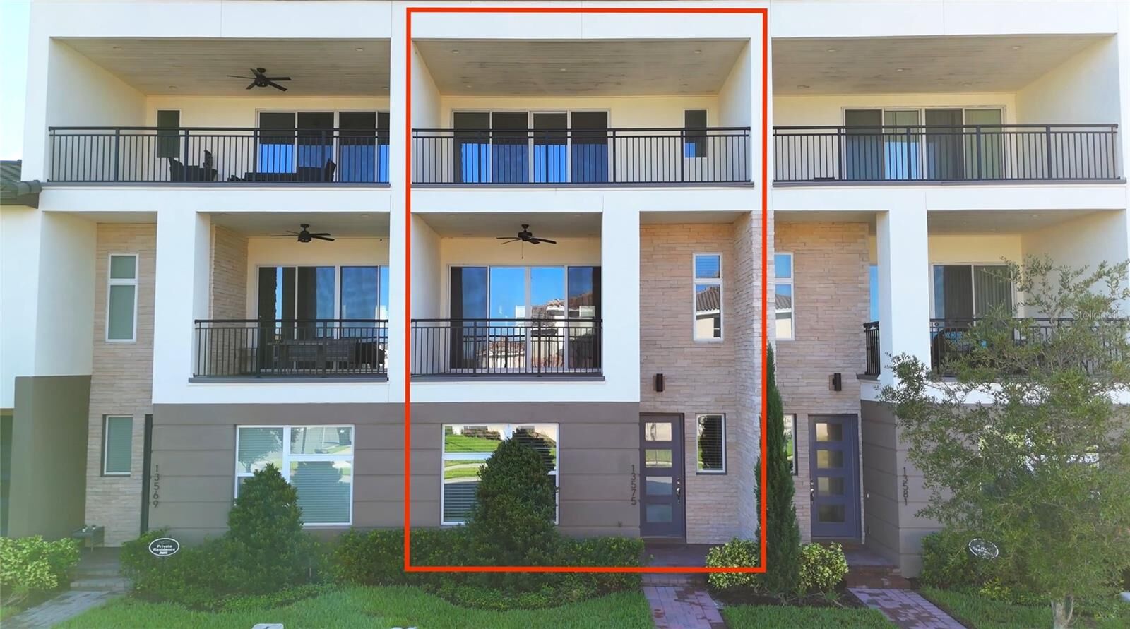 Property Photo: 13575 Larkton Lane FL 32832