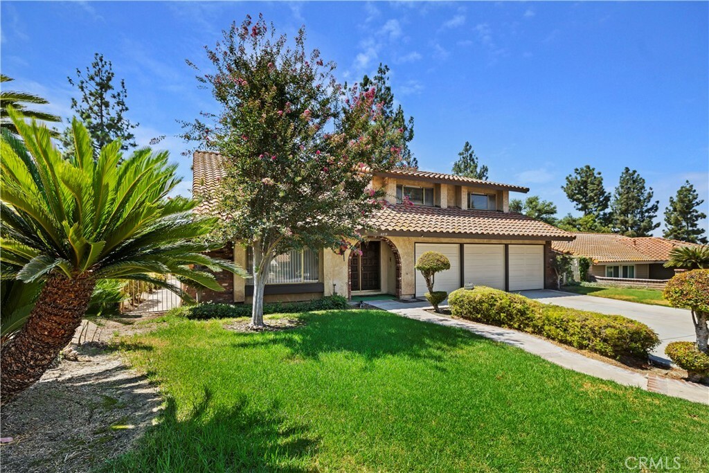 Property Photo:  6819 Rycroft Drive  CA 92506 