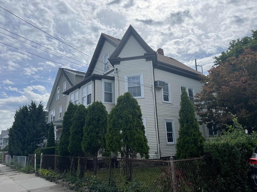 Property Photo: 172 Oliver Street 1 MA 02148