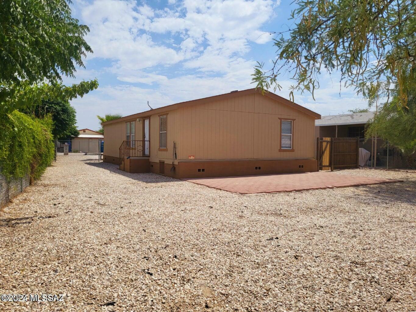 Property Photo:  781 W Lightstar Circle  AZ 85756 