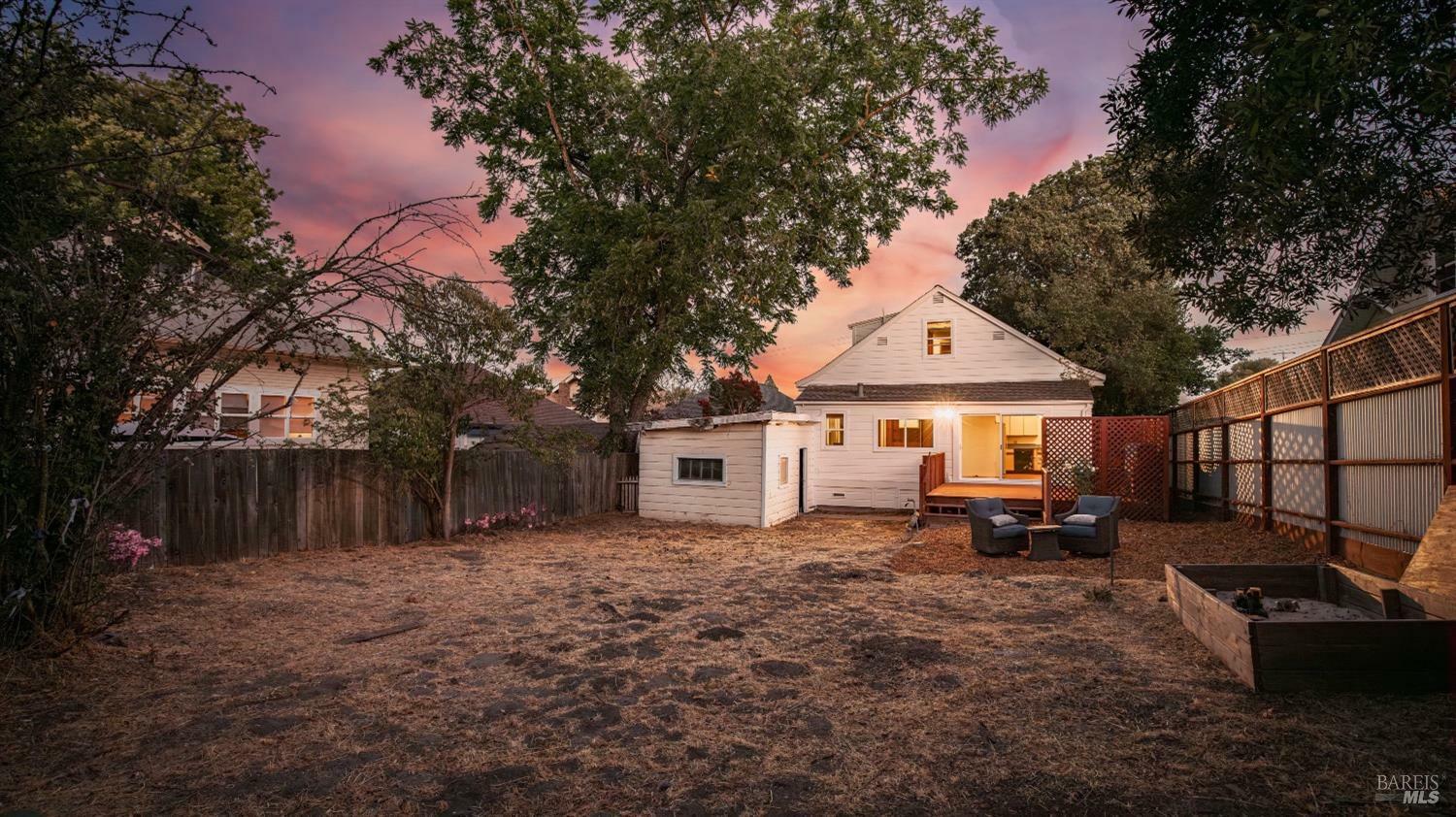 Property Photo:  12 Bodega Avenue  CA 94952 