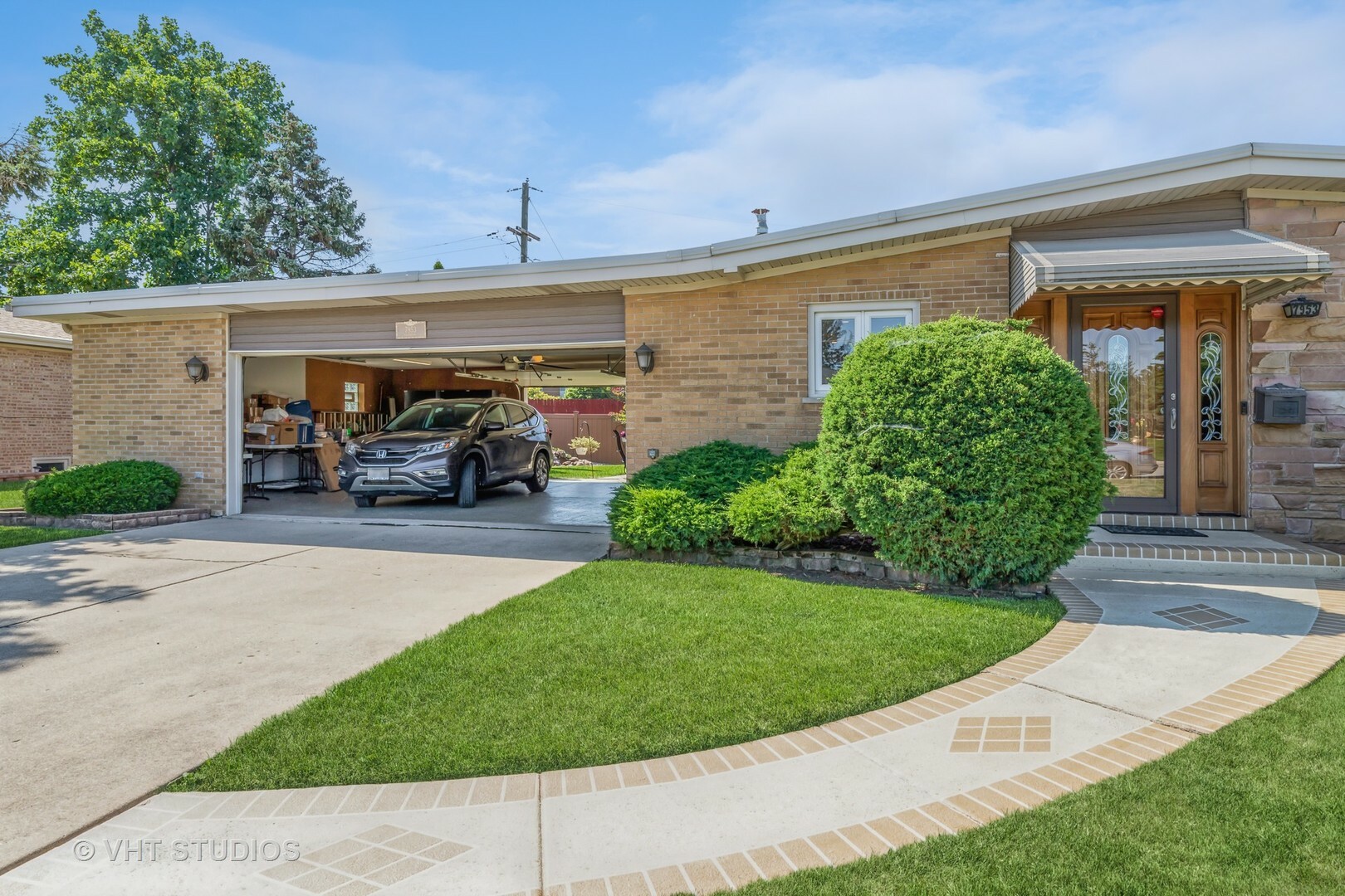 7953 W Gunnison Street  Norridge IL 60706 photo