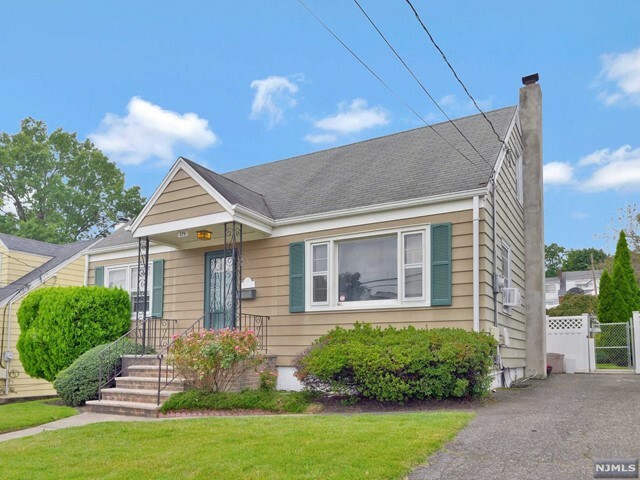 Property Photo:  379 Hobart Avenue  NJ 07508 