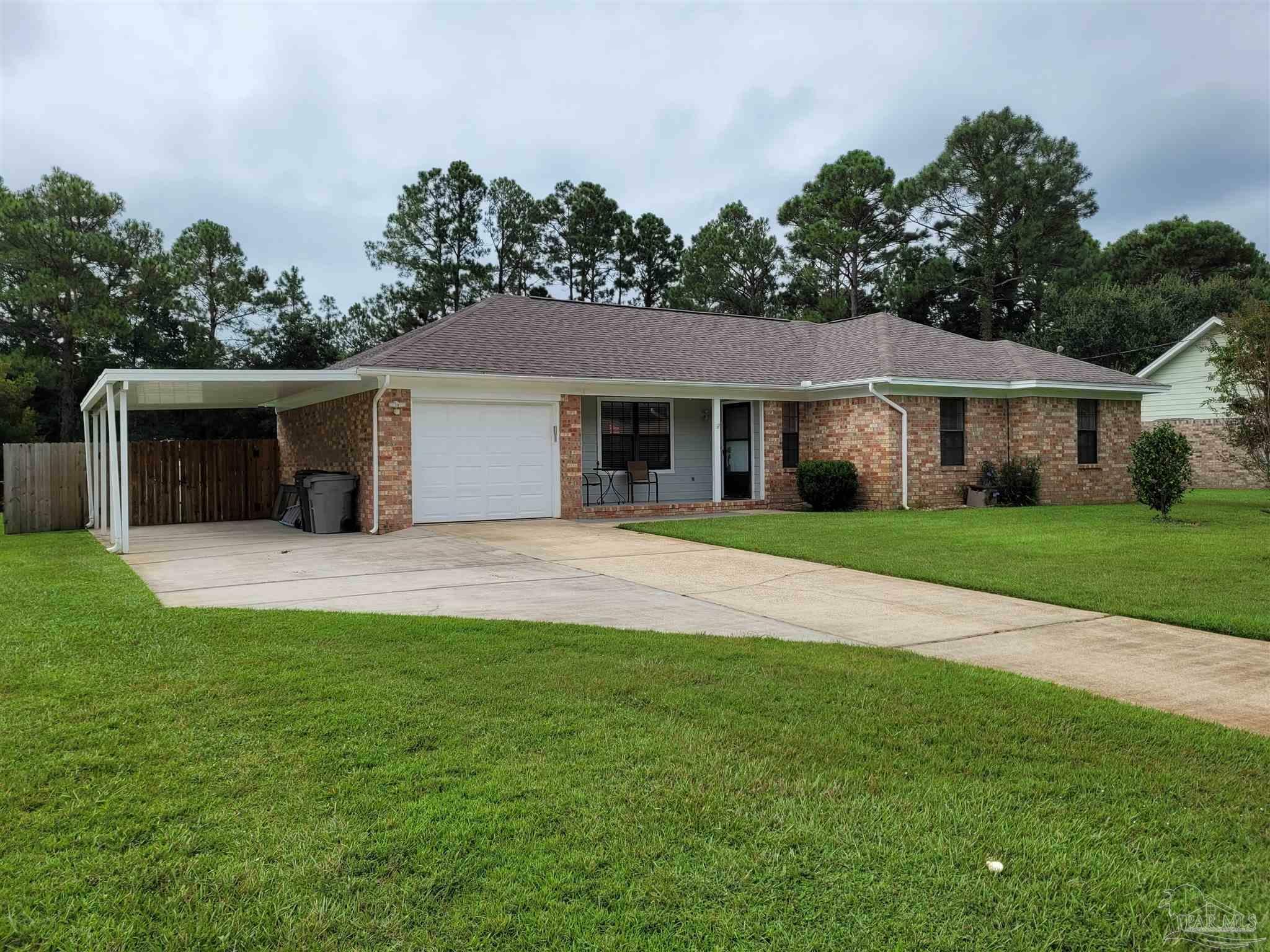 Property Photo:  10587 Fair Pine Dr  FL 32506 