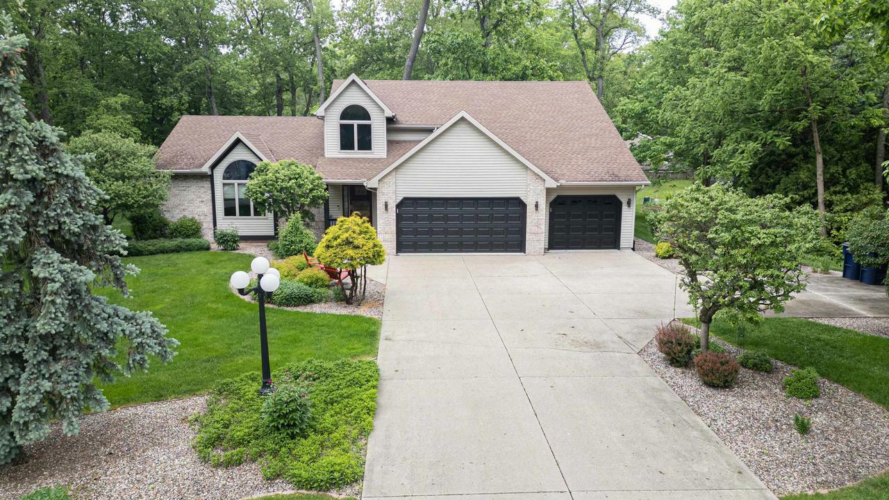 Property Photo:  3205 Danbury Drive  WI 53546 