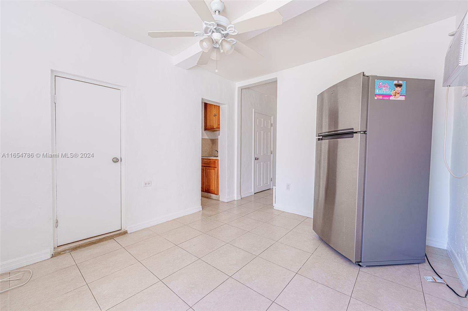 Property Photo:  528 SW 21st Ave A  FL 33135 