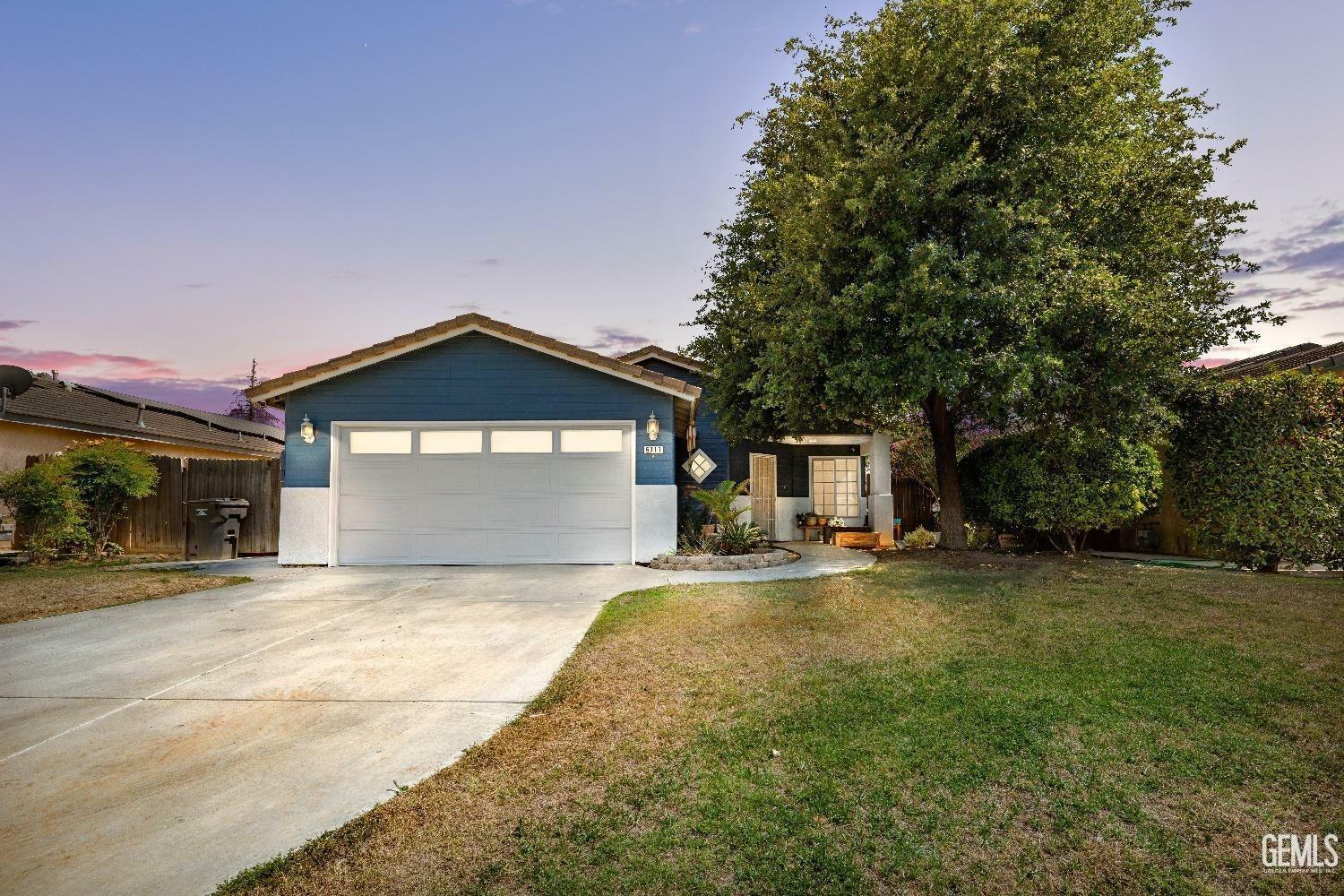 Property Photo:  6311 Padua Court  CA 93308 