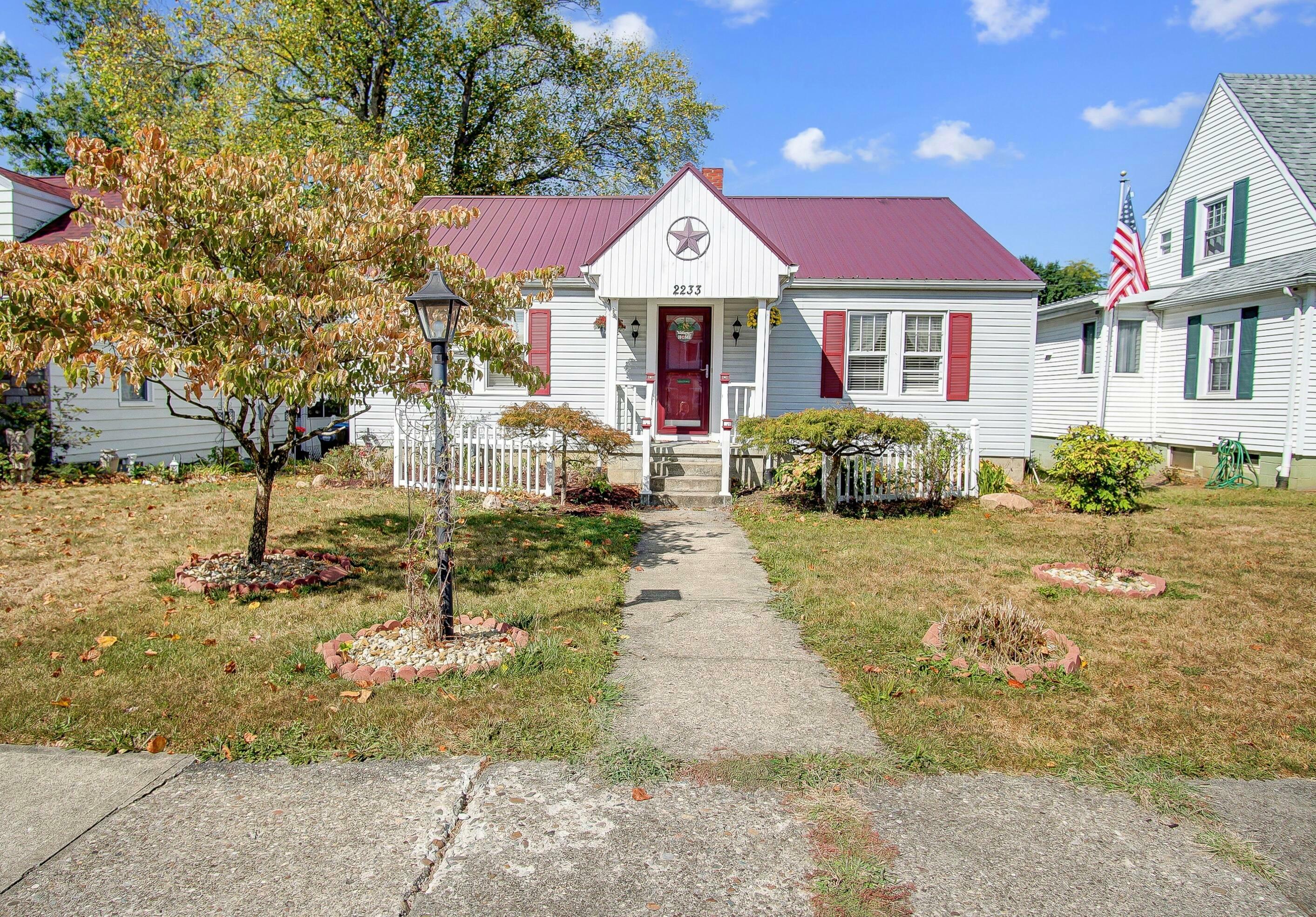 Property Photo: 2233 Wilmer Street OH 43701