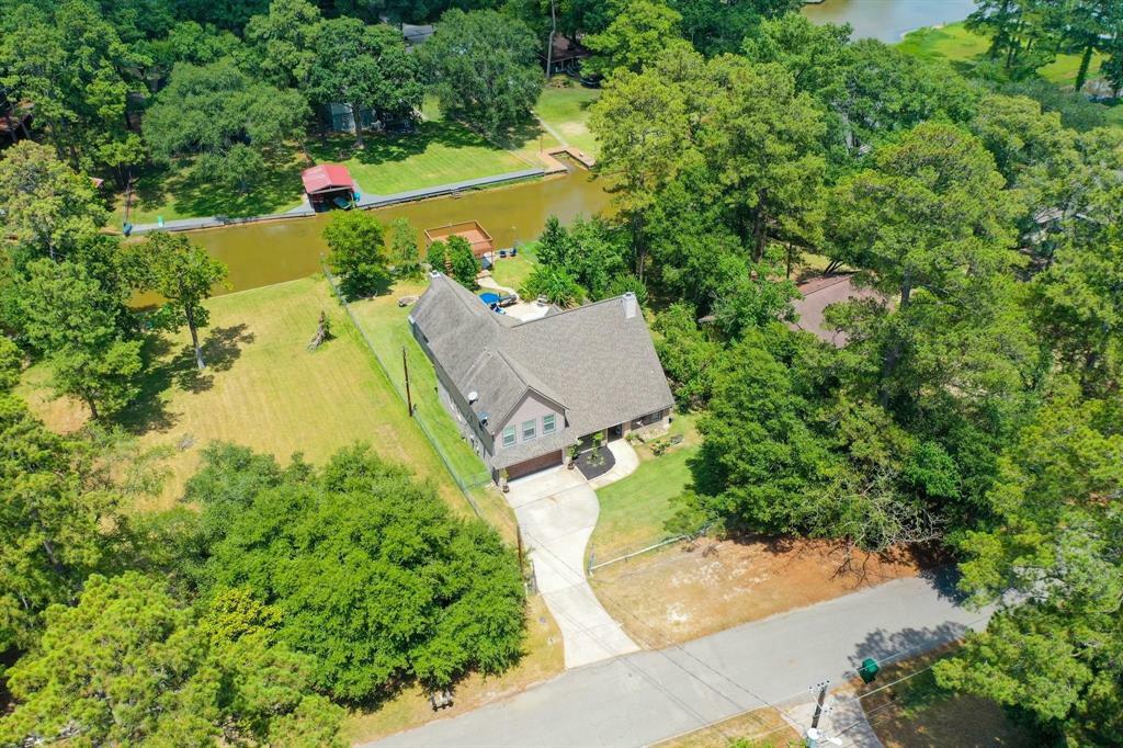 Property Photo:  13392 Southshore Drive  TX 77304 