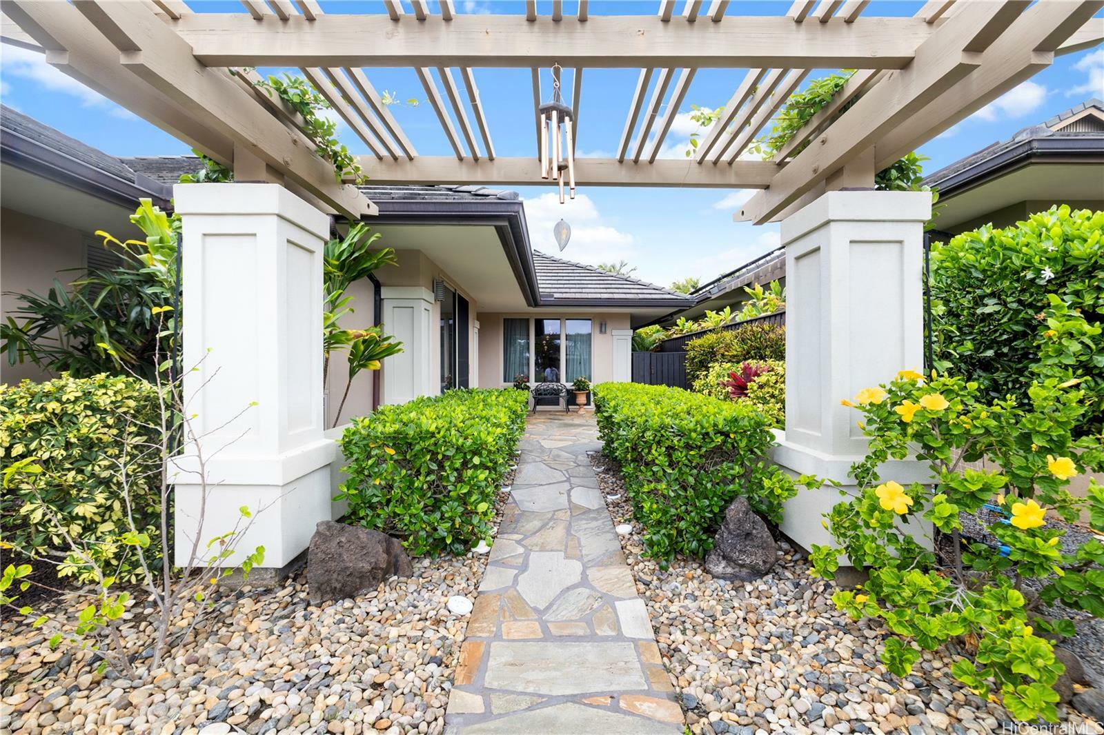 Property Photo:  1044 Koko Kai Place  HI 96825 