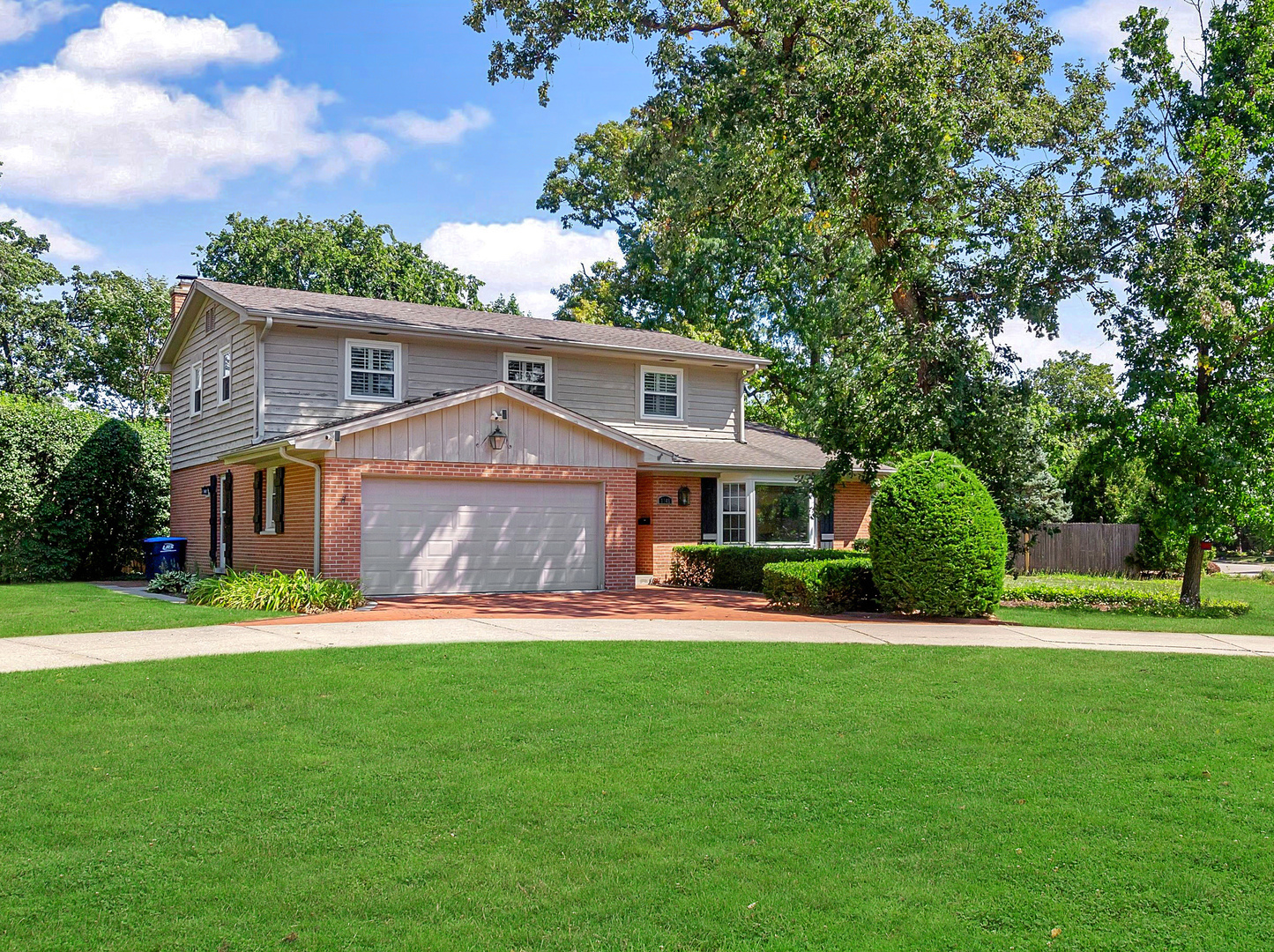 Property Photo:  1145 Norman Lane  IL 60015 