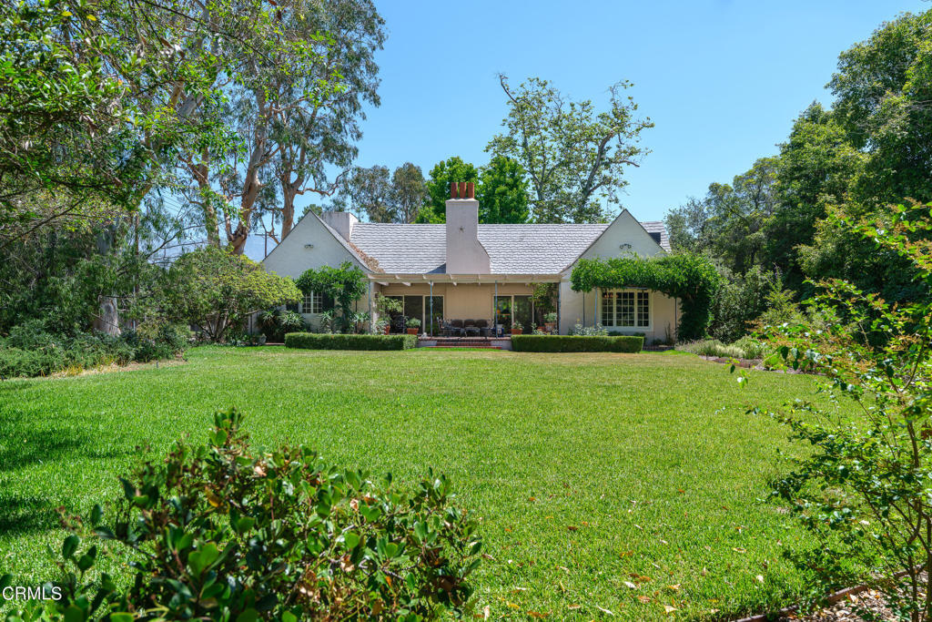 Property Photo:  1125 Armada Drive  CA 91103 