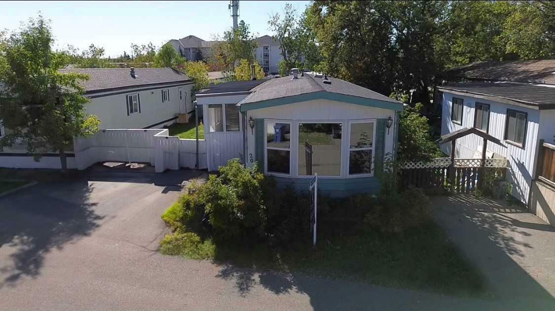 Property Photo:  6724 17 Avenue SE 20  AB T2A 0W5 