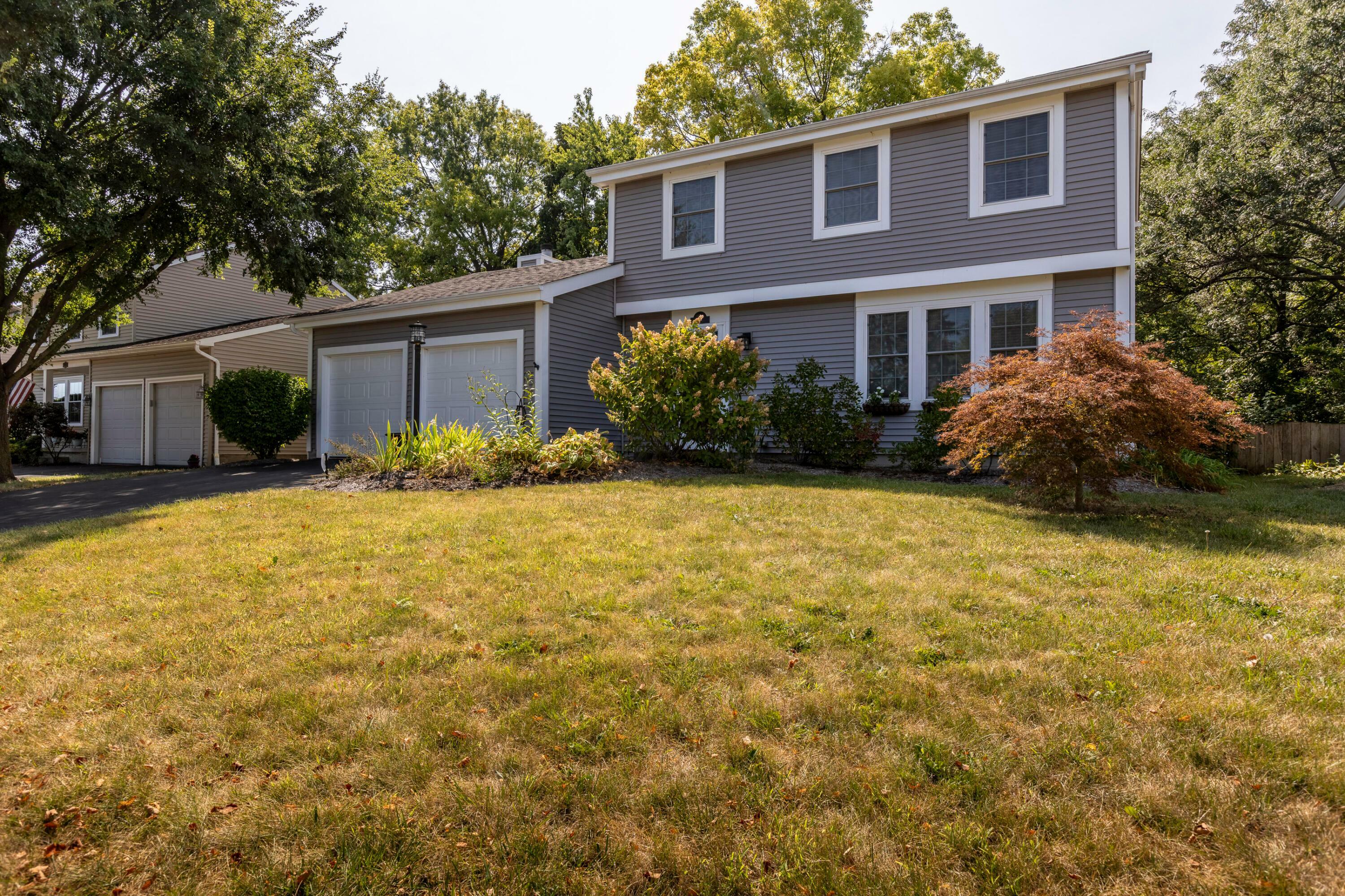 Property Photo:  2037 Sutter Parkway  OH 43016 