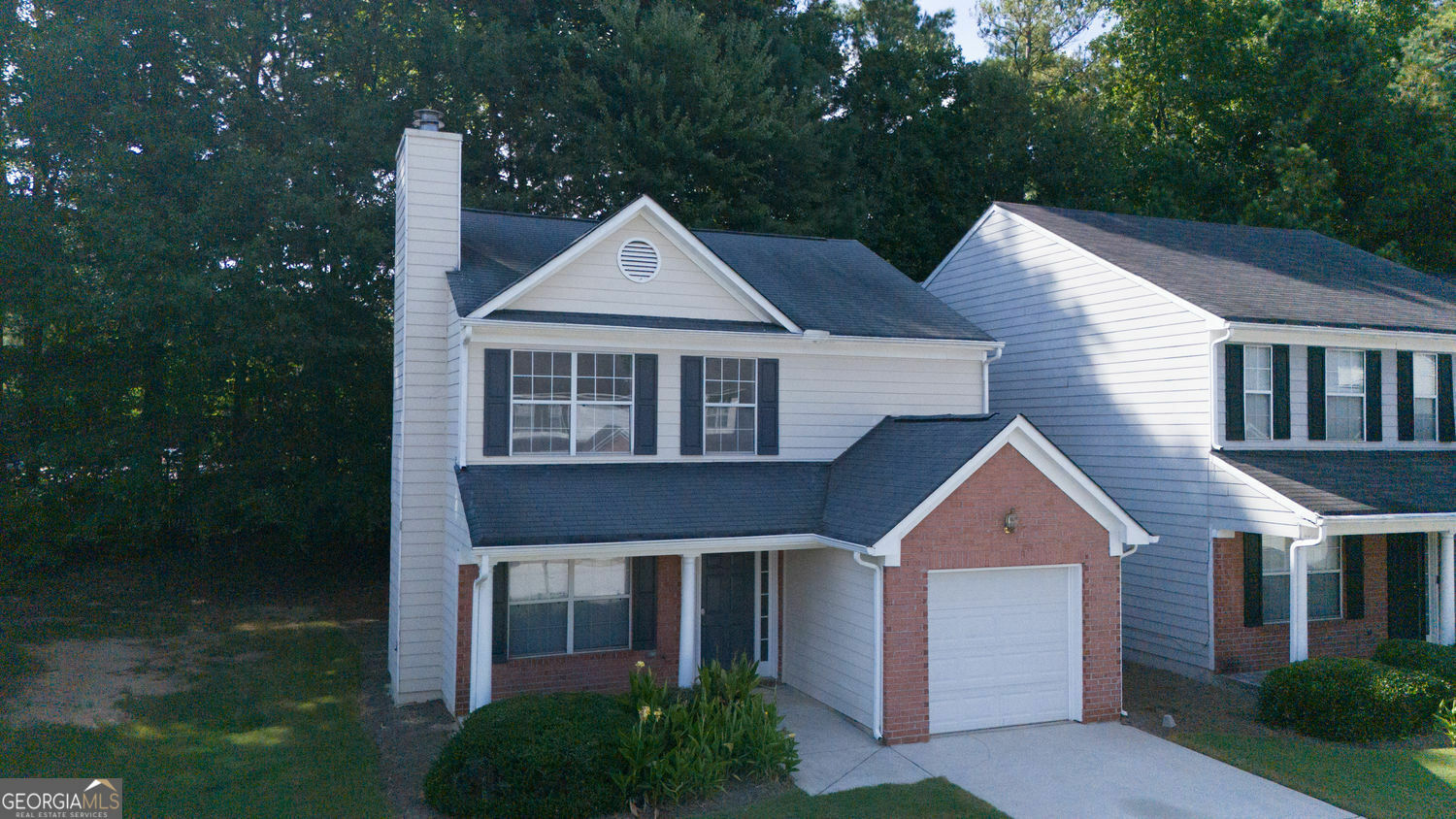 Property Photo:  720 Hillandale Lane Lane  GA 30058 