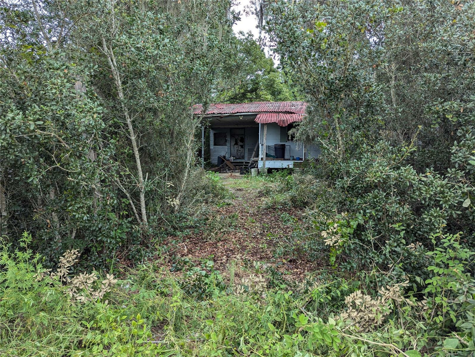 Property Photo:  20645 SE 140th Street  FL 32784 