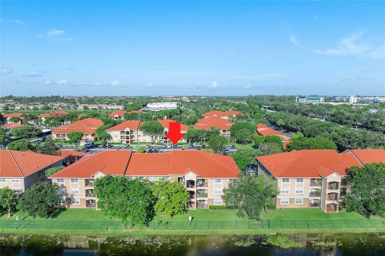 Property Photo: 131 SW 117th Ave 8103 FL 33025