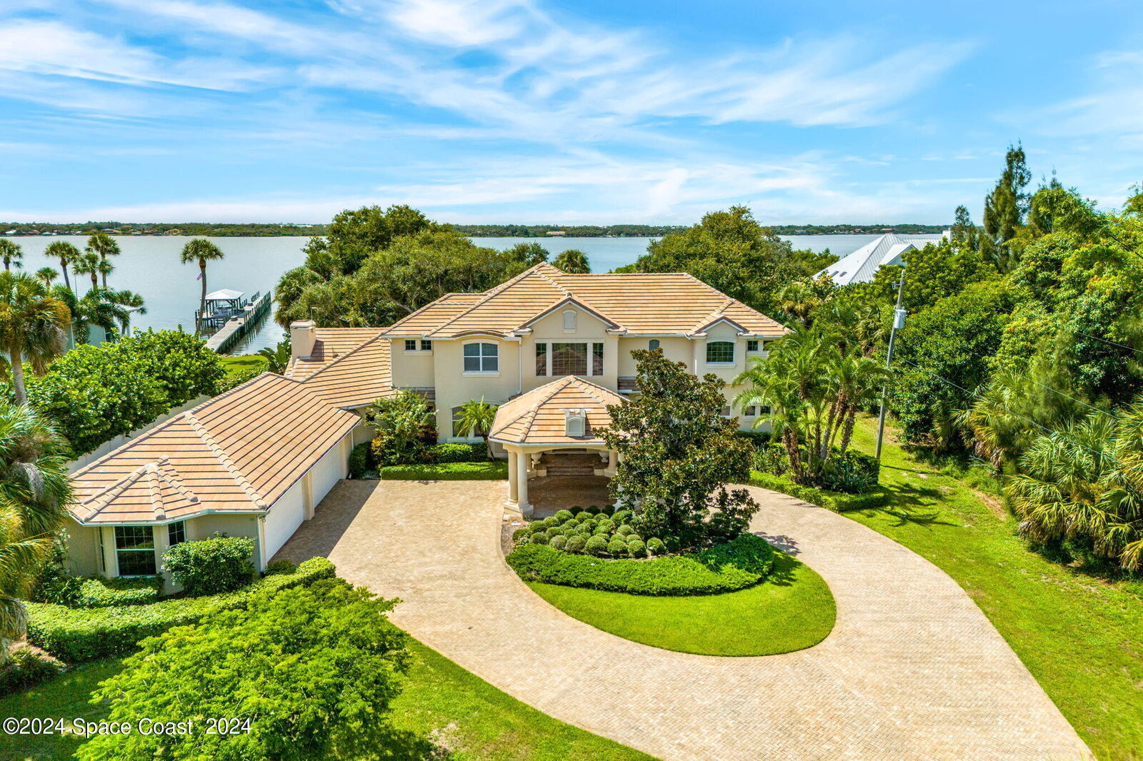 Property Photo:  5435 S Tropical Trail  FL 32952 