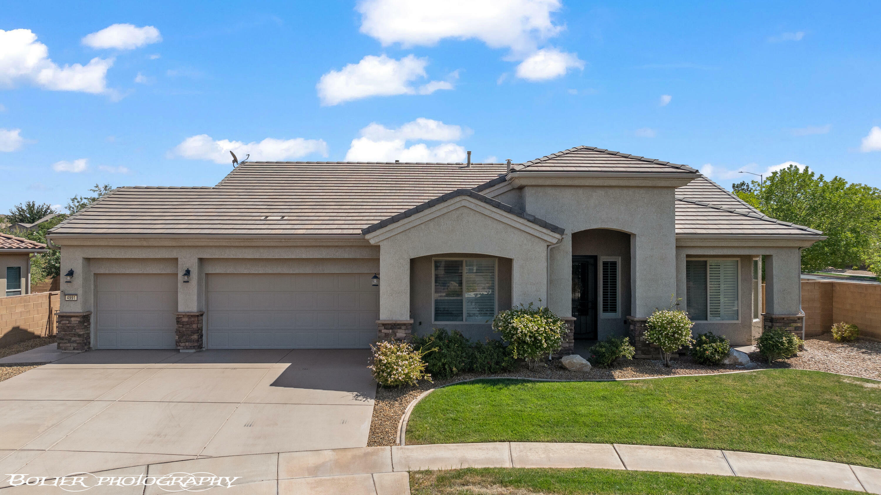 Property Photo:  4991 S Azalea Cir  UT 84790 