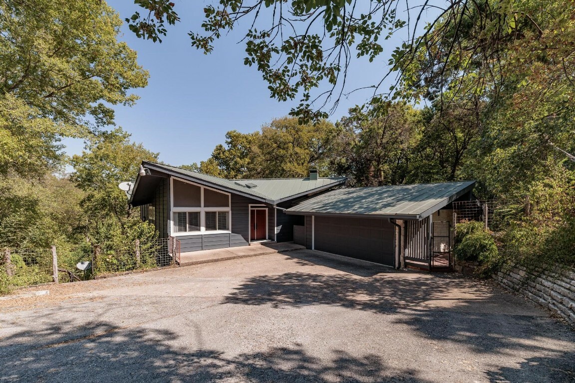 Property Photo:  1509 Westlake Drive  TX 78746 