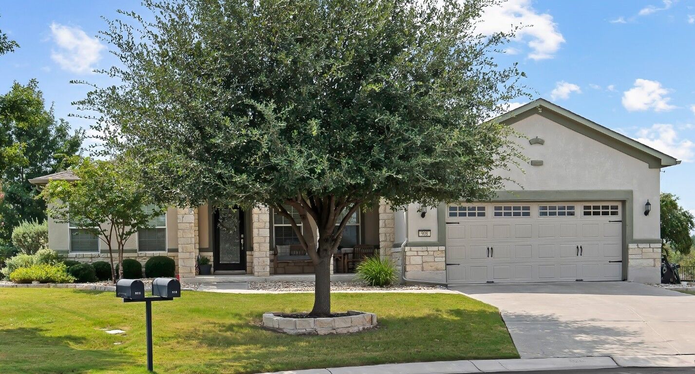 Property Photo: