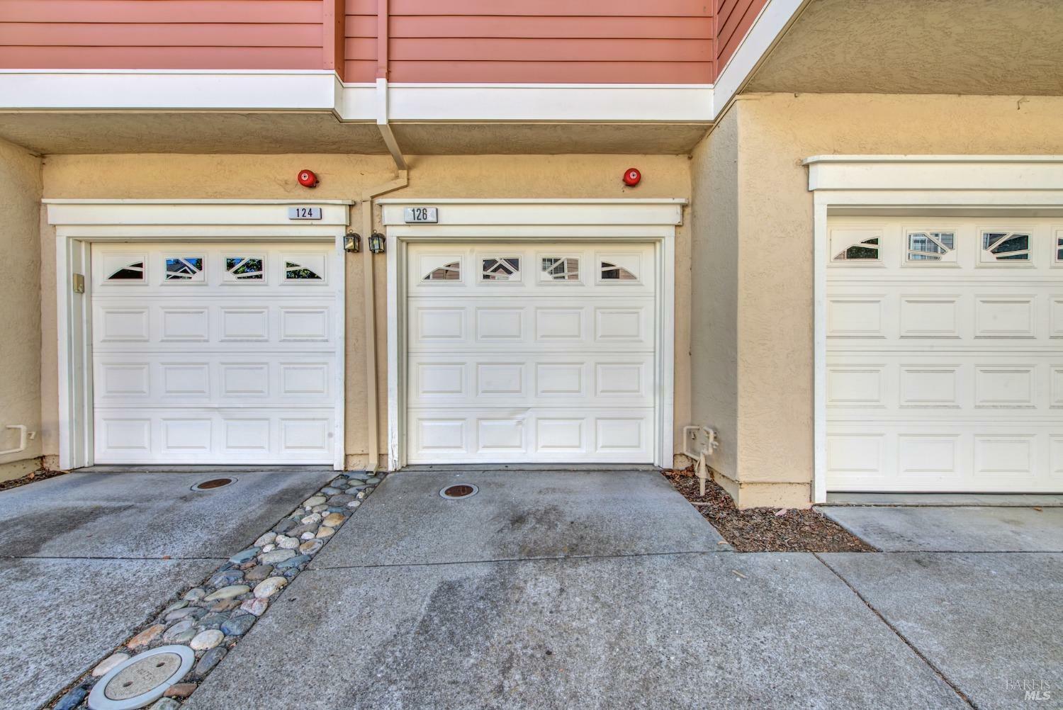 Property Photo:  126 Manchester Drive  CA 94533 