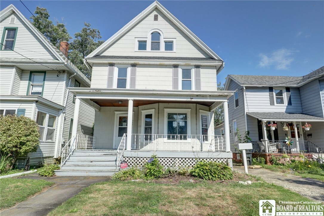 Property Photo: 744 Park Avenue NY 14048