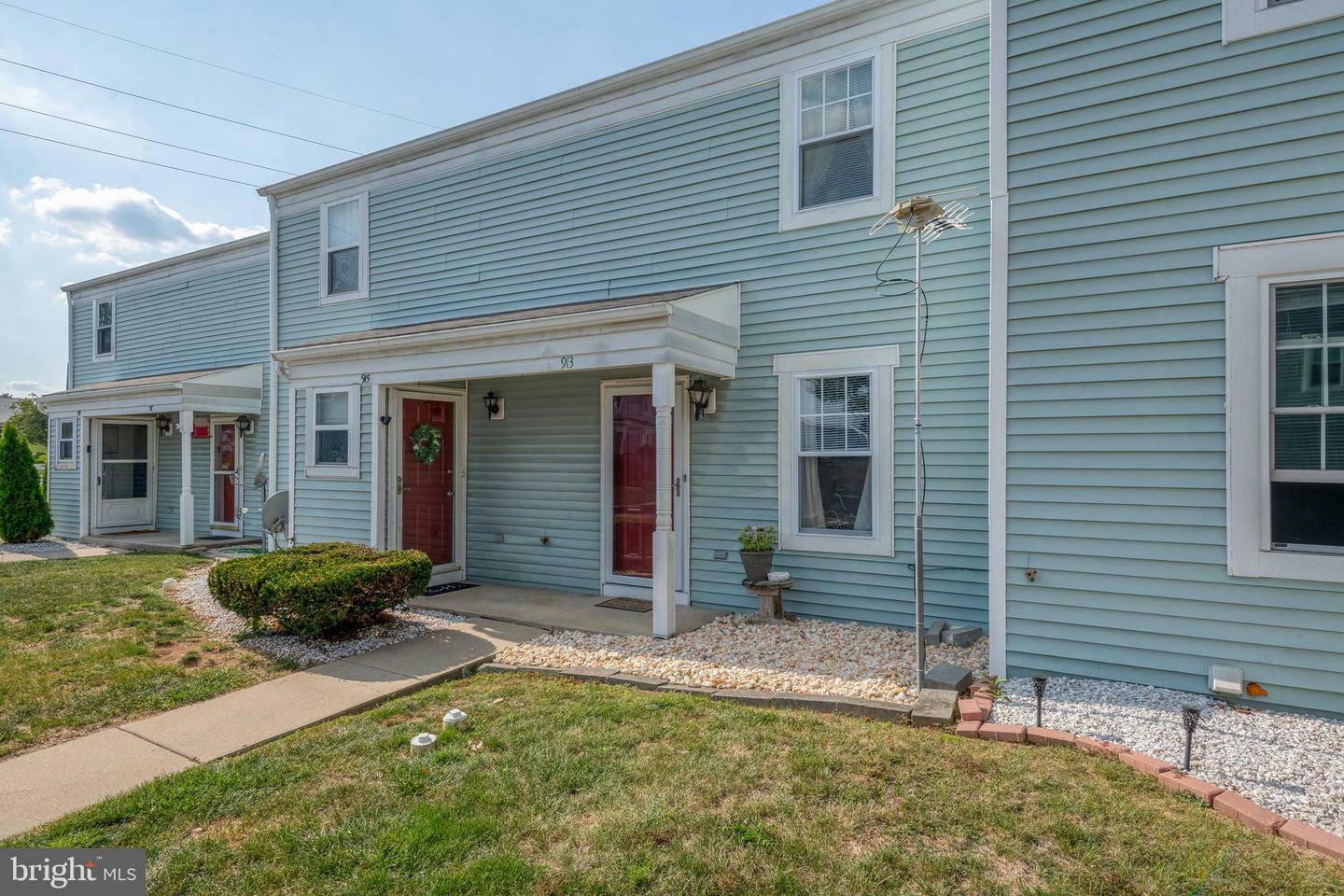 Property Photo:  913 Old Silver Spring Road  PA 17055 