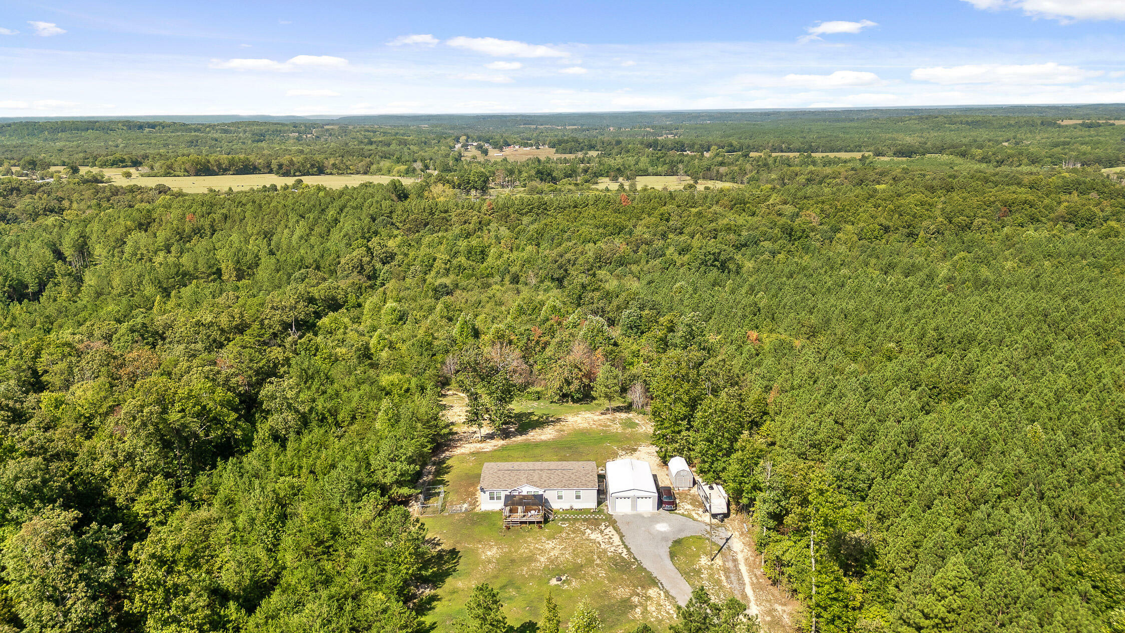 Property Photo:  239 County Road 709  AL 35966 