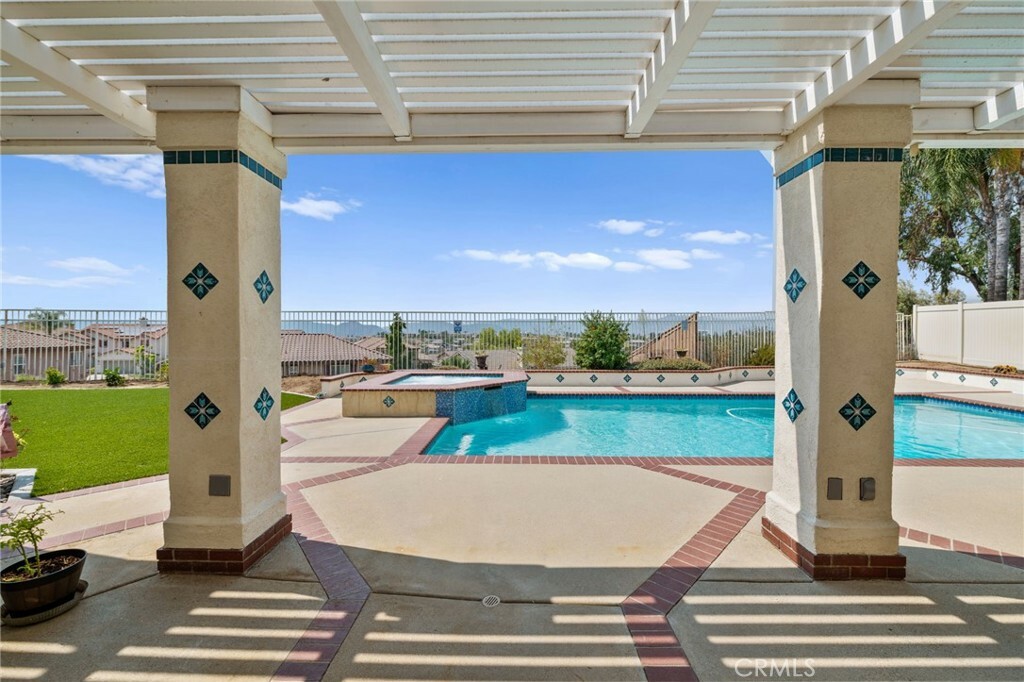 Property Photo:  23565 Silkwood Court  CA 92562 