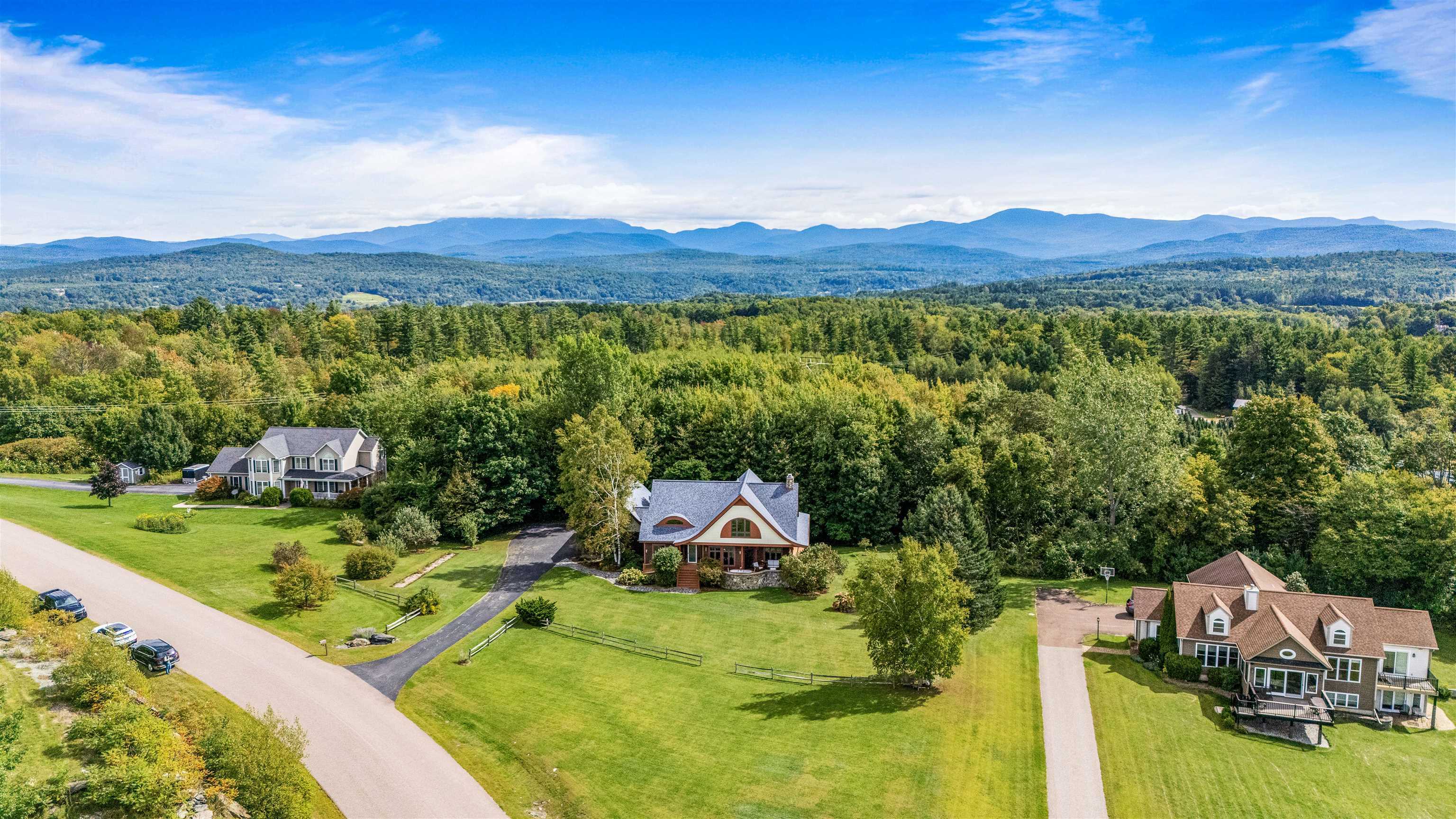 Property Photo:  290 Ledgewood Drive  VT 05495 