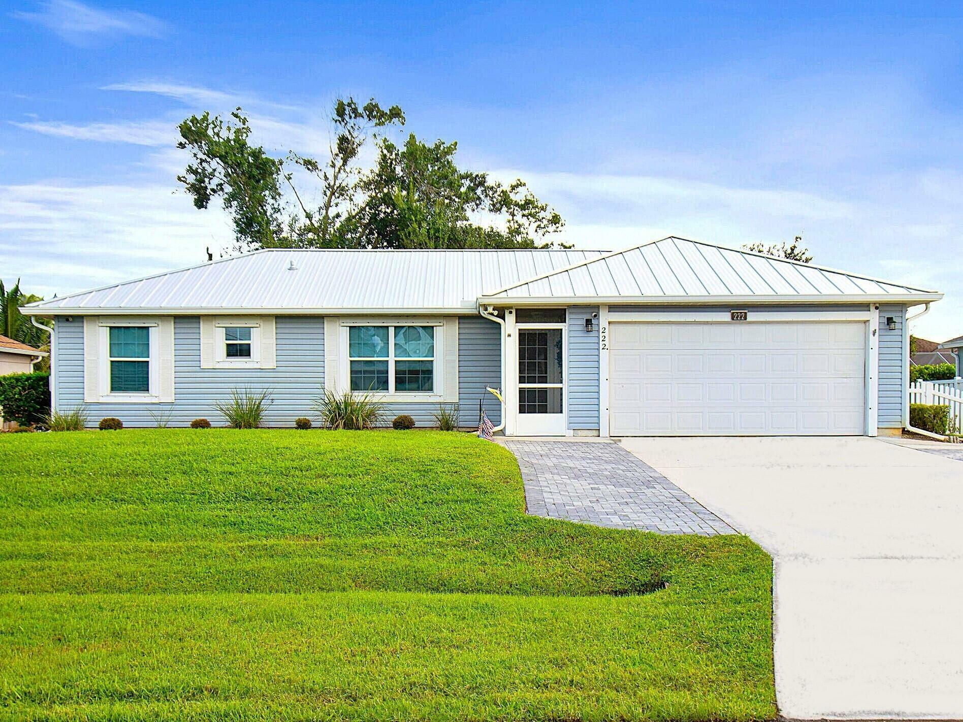 Property Photo:  222 SW Starfish Avenue  FL 34984 